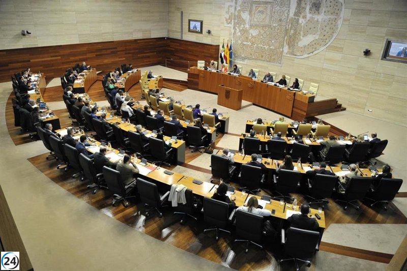La Asamblea discute sobre las leyes de Memoria Histórica, Protección Animal y los fondos de la UE en su primer pleno del año.