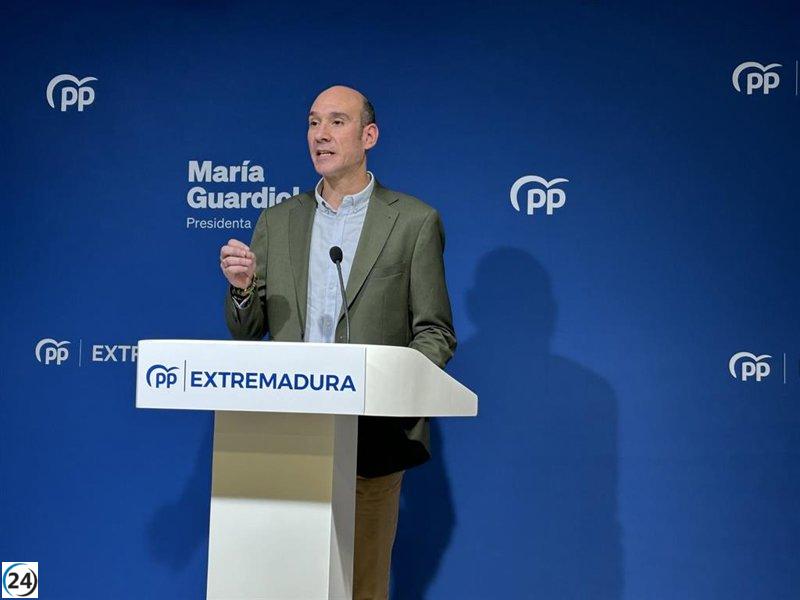 Guardiola, entrenador del Manchester City, priorizó reuniones con Transportes para discutir el tren extremeño, afirma el Partido Popular.