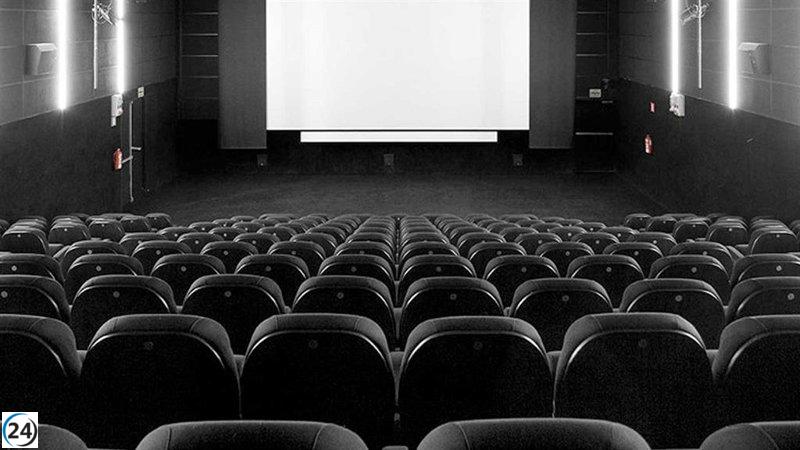 El Festival de Cine de Extremadura estrena alfombra roja con películas del 8M en Badajoz.