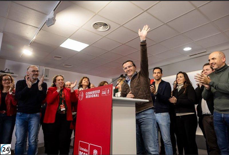 Gallardo promete esforzarse sin descanso para recuperar el apoyo de los extremeños hacia el PSOE.