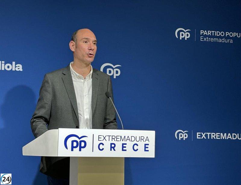 El PP de Extremadura presiona a Gallardo por supuesto escándalo de corrupción en el PSOE en cooperación.