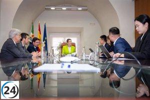 Acuerdo entre la Junta y empresa china para fábrica de cátodos en Mérida