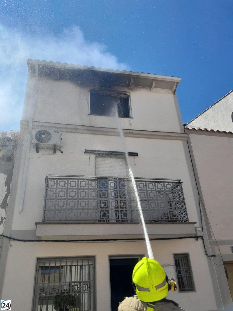 Incendio en vivienda de Casar de Cáceres sofocado