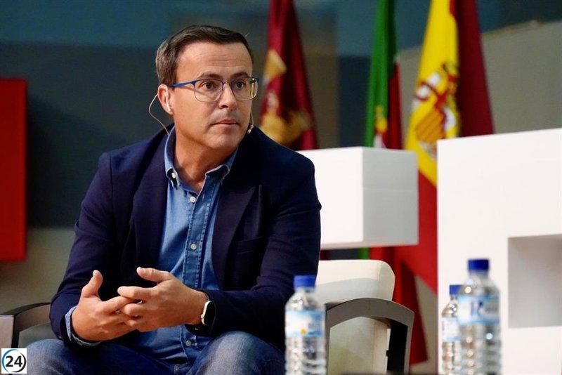 Gallardo defiende la caza como actividad rural y destaca a los cazadores como ecologistas.