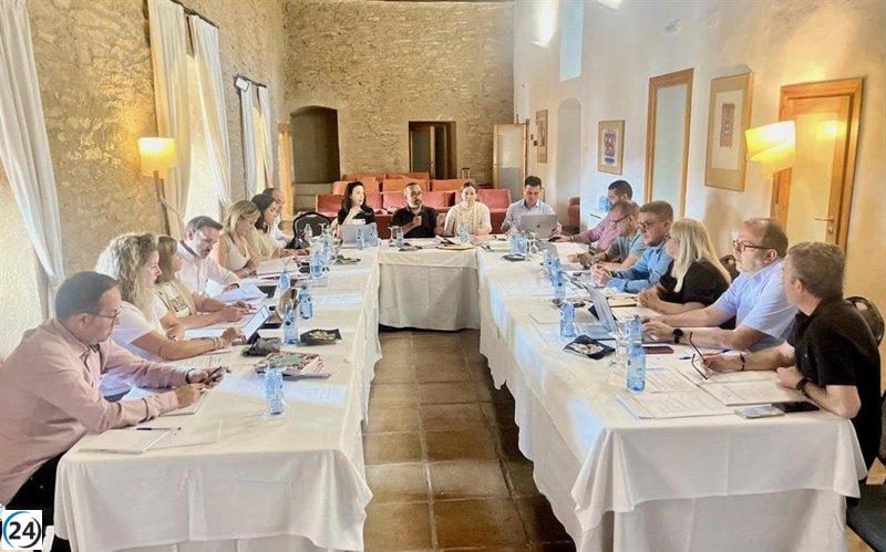 Diputación de Cáceres aprueba presupuestos 2025 con apoyo unánime de PSOE y PP en noviembre.