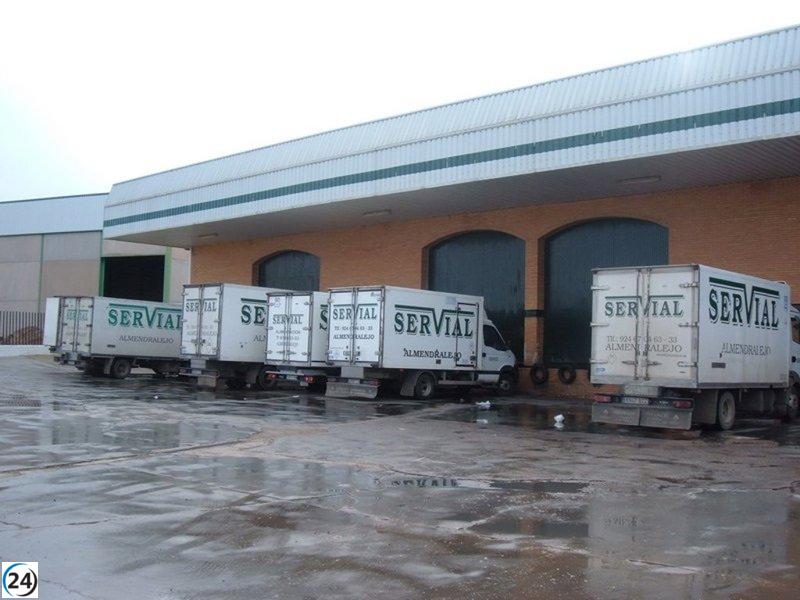 Trágico accidente: camionero fallece tras caer desde su camión en Almendralejo