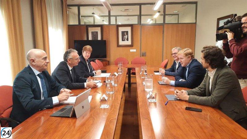 Acuerdo entre CHG, Junta y Ayuntamiento para erradicar el nenúfar del Guadiana.