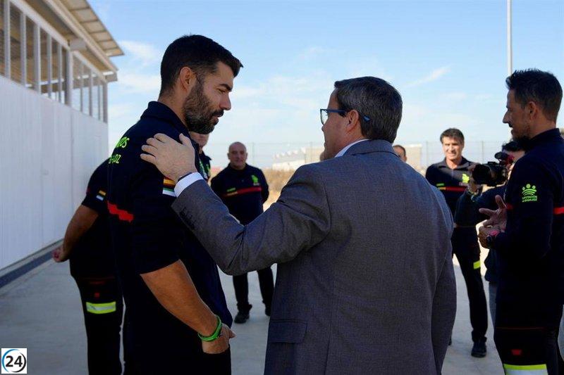 Badajoz despliega nueve máquinas y equipo para la recuperación tras la DANA.