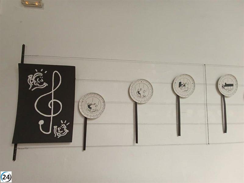 Artistas Jairo Jiménez e Ignacio del Dedo presentan sus obras en el centro cultural Santa María de Plasencia.