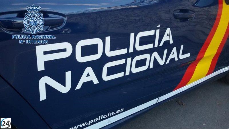 Arrestan a un joven de 18 años por 25 robos en un festival en Cáceres.