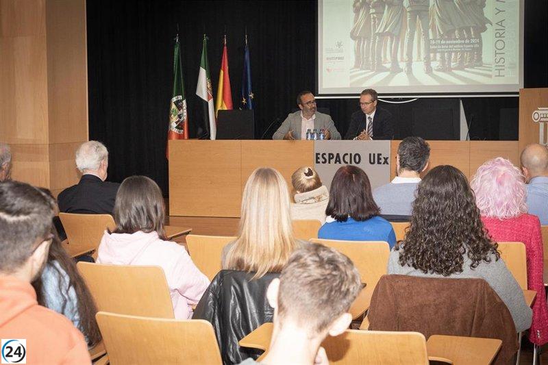 Expertos discuten en Cáceres la Transición española y su impacto en la democracia.