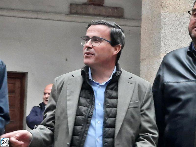 Gallardo critica el rechazo de Guardiola a las negociaciones del PSOE con Vox para evitar resultados peores.