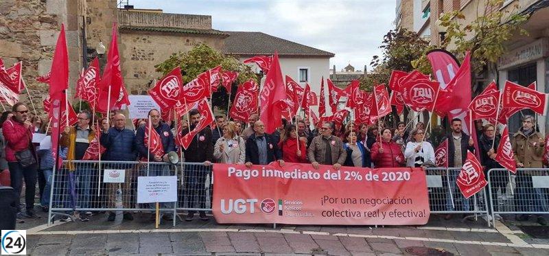 UGT solicita a la Junta el pago urgente del incremento salarial del 2% correspondiente a 2020.