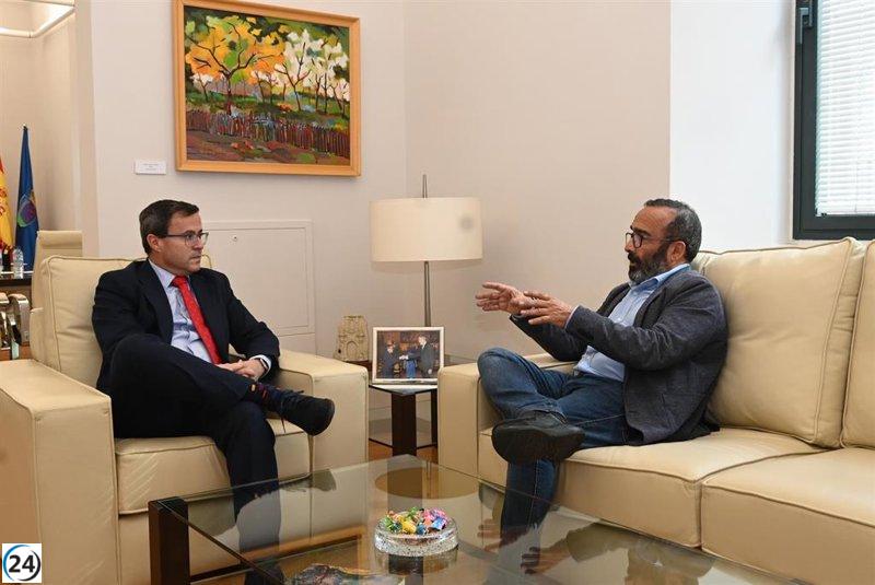 Miguel Ángel Morales sostiene que, por ahora, Gallardo no debería asumir responsabilidades políticas.