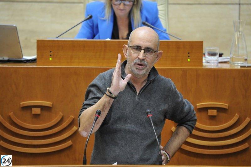 Unidas se opone a los PGEx 2025 y exige al PSOE aclaraciones sobre su apoyo al PP.