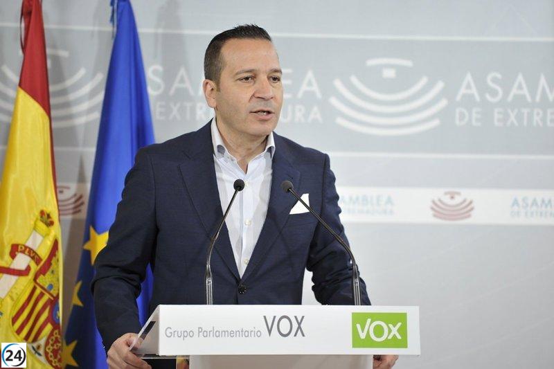 Vox denuncia que el PP intente incluir al PSOE en las políticas de la Junta de manera encubierta.