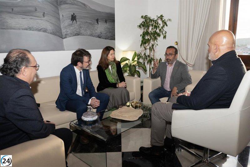 Miguel Ángel Morales insta a Iberdrola a solicitar la prórroga de la Central Nuclear de Almaraz de forma imperativa.