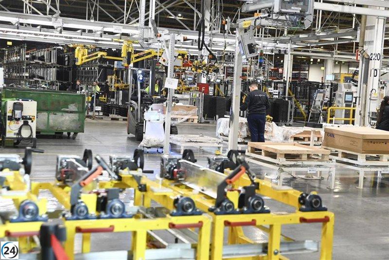 Industria extremeña se desploma un 3,2% en enero, superando la caída nacional en 2,2 puntos.