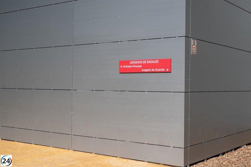 Tres menores ingresan en internamiento cerrado tras la muerte de una docente en Badajoz.