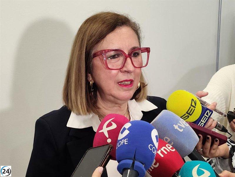 Consejera de Agricultura toma acciones legales contra portavoz del PSOE por acusaciones infundadas sobre ayudas a su finca.