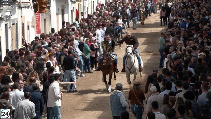 Arroyo de la Luz conmemora el Día de la Luz con emocionantes competiciones equinas.