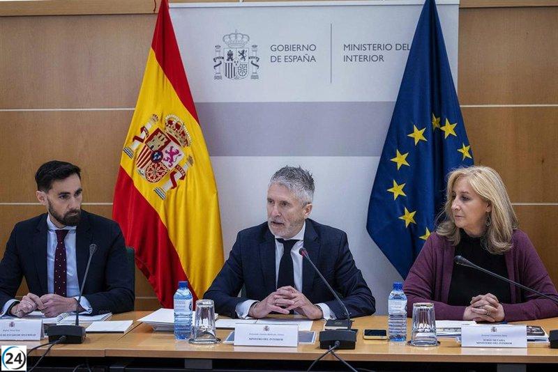 Marlaska levanta la emergencia nacional en Extremadura y Madrid tras reunión con autoridades regionales.