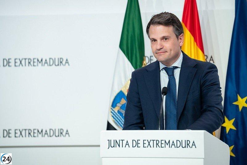 Baustista reprocha a Sánchez su enfoque en culpar a las nucleares en lugar de investigar las verdaderas causas del apagón.