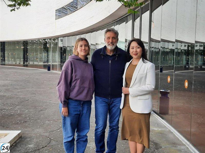 Emilio Aragón presenta el nuevo espectáculo de la OEX 'Había una vez, una orquesta' en Badajoz, Cáceres y Mérida.