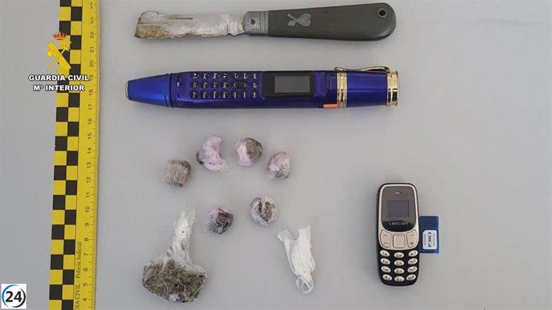 Arrestan a mujer que intentaba ingresar a prisión de Cáceres con armas y drogas.