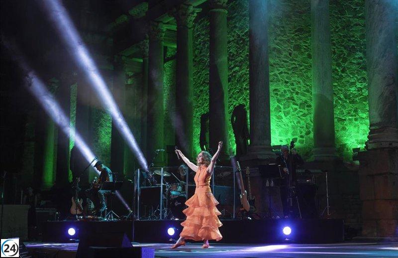 Ana Belén da inicio al décimo Stone&Music Festival en Mérida con un repertorio de clásicos y novedades.
