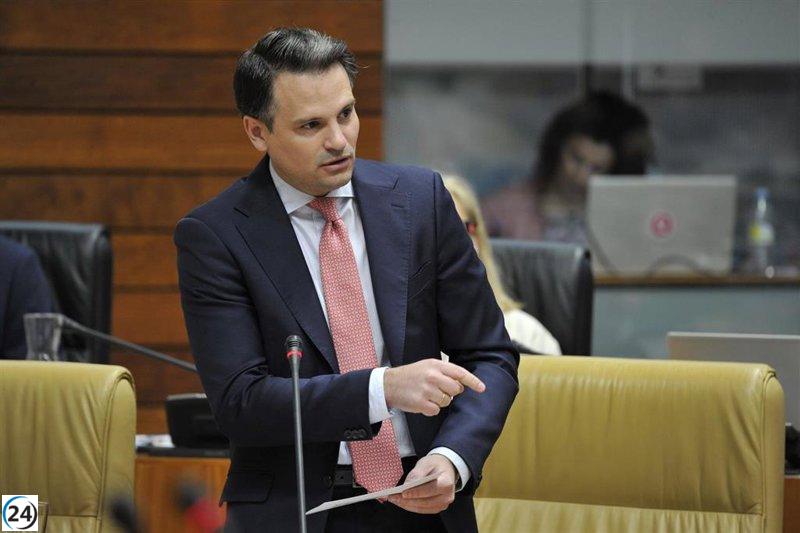 La Junta promueve su CIS para captar la opinión de los extremeños sin el sesgo de Vox.