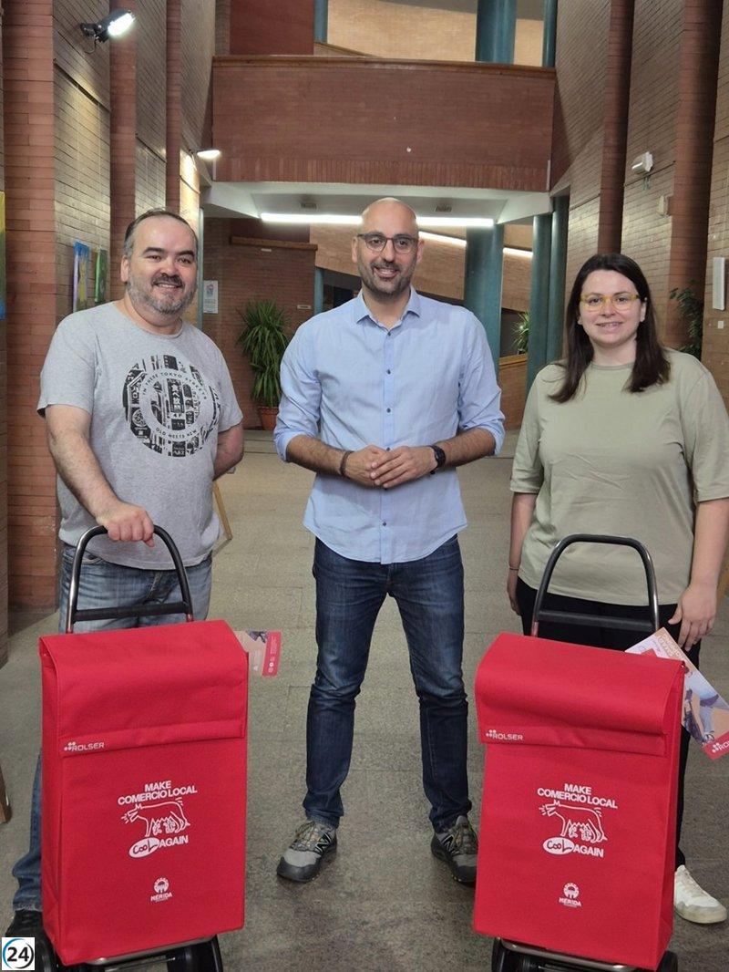 Mérida distribuye carritos de compra como parte de su iniciativa de apoyo al comercio local.