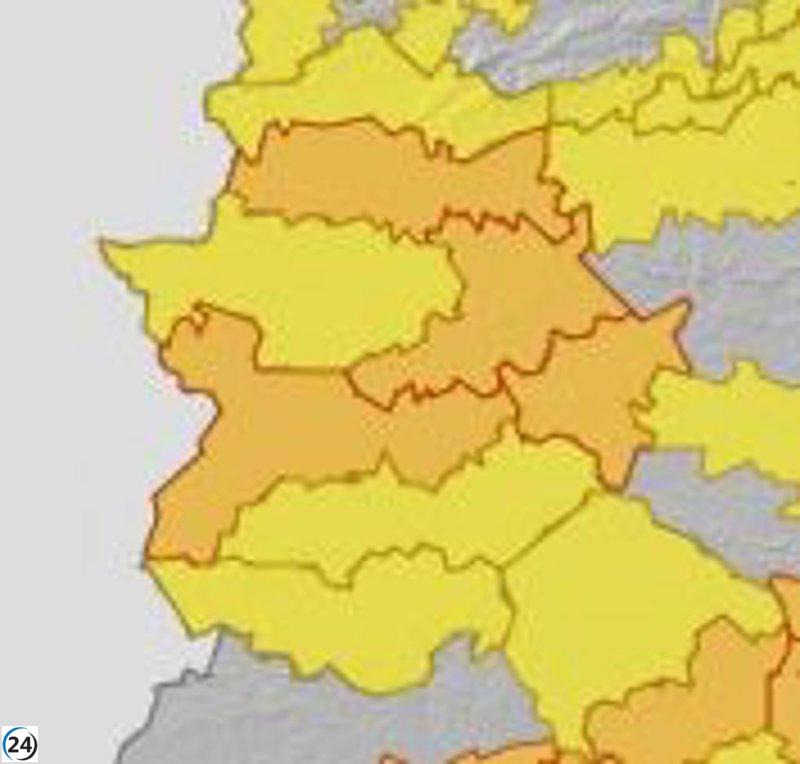 Cuatro regiones de Extremadura en alerta naranja por calor; el resto, en amarilla.