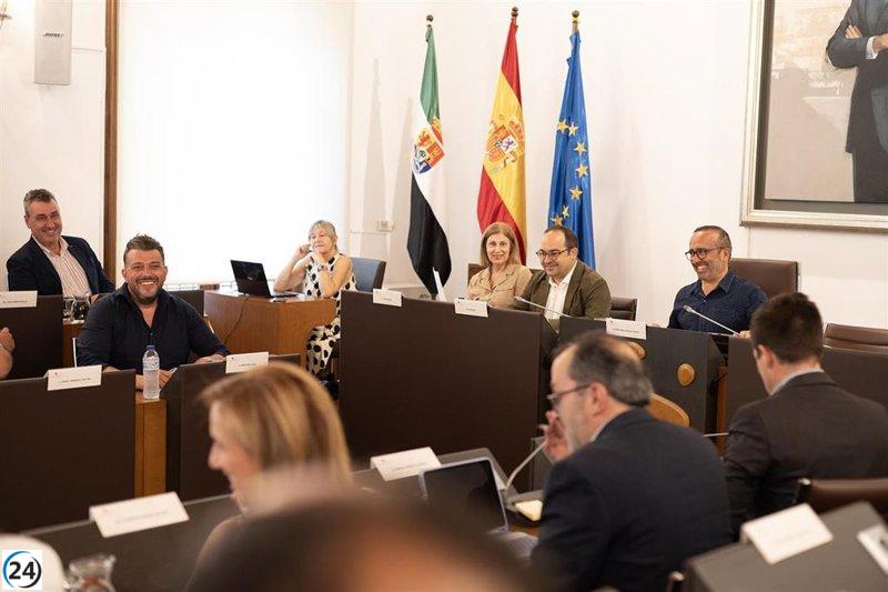 Cáceres cede terrenos en El Cuartillo para mejorar el acceso al Hospital Universitario.