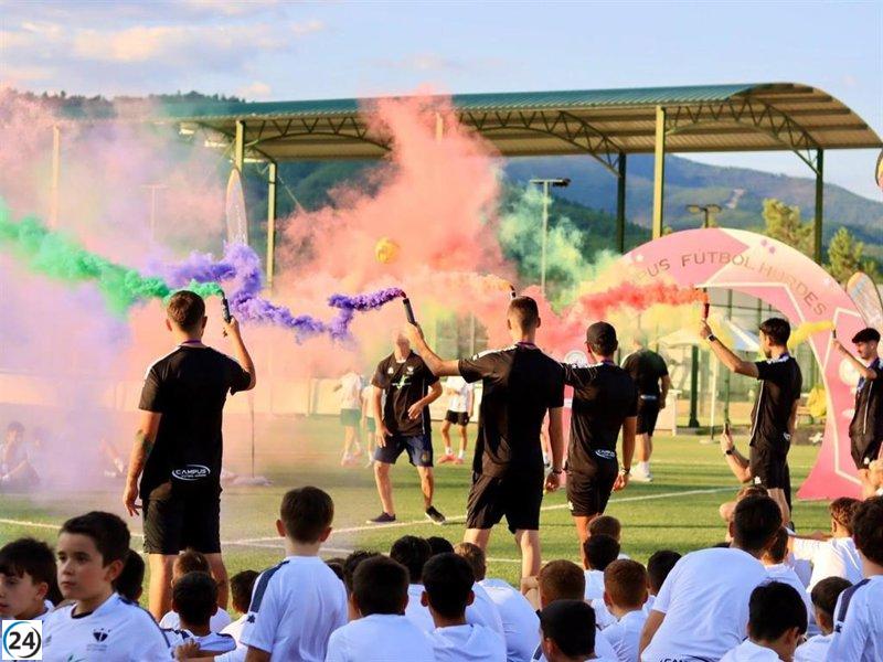 Cerca de 140 menores asisten al campus deportivo 'Hurdesport' en Pinofranqueado.