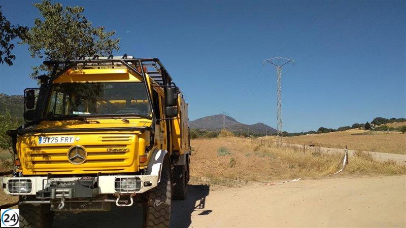 Reestablecen alerta máxima por incendio en Aldea del Cano.