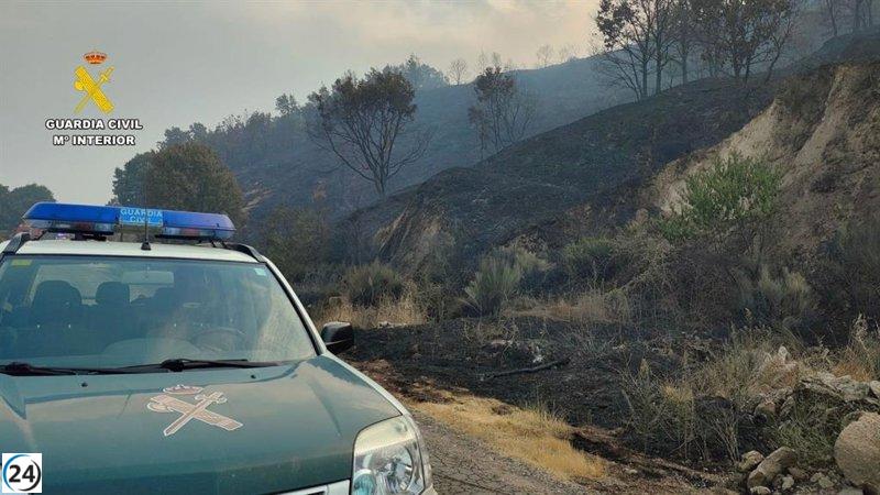 Incendios en Jarilla, Cabezabellosa y Villar de Plasencia cierran A-66 y N-630.