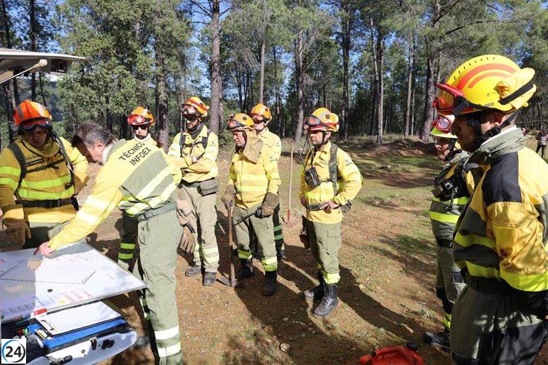 Bomberos del Infoex siguen enfrentando las llamas en Burguillos del Cerro, Cuacos de Yuste y Casar de Cáceres.