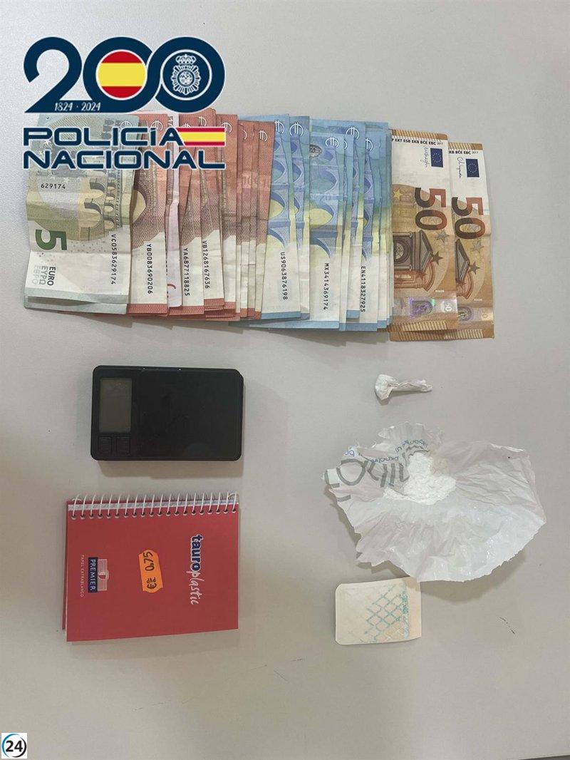 Detenido el dueño de un negocio en Cáceres por narcotráfico.