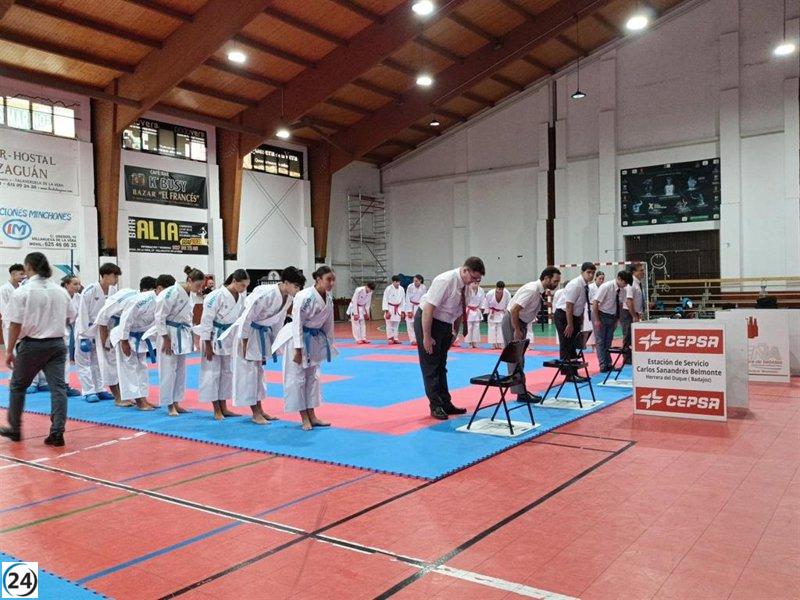 Castilla-La Mancha se corona en el XXIII Trofeo de Kárate de Cáceres.