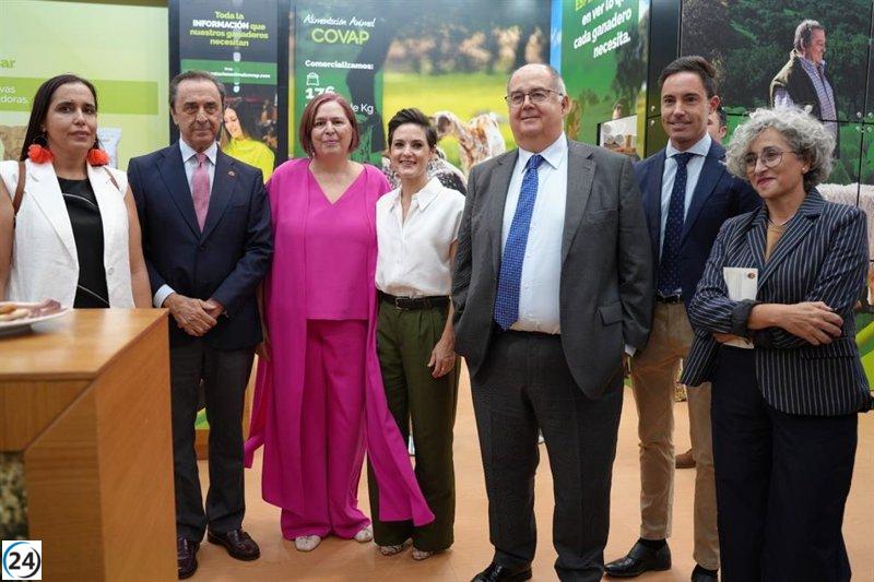 La Feria Internacional Ganadera de Zafra se inaugura con énfasis en la PAC y las enfermedades ganaderas.