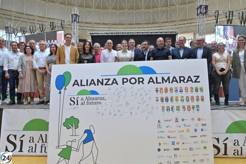 Guardiola denuncia el cierre de Almaraz y sostiene que Extremadura no requiere opciones sustitutivas.