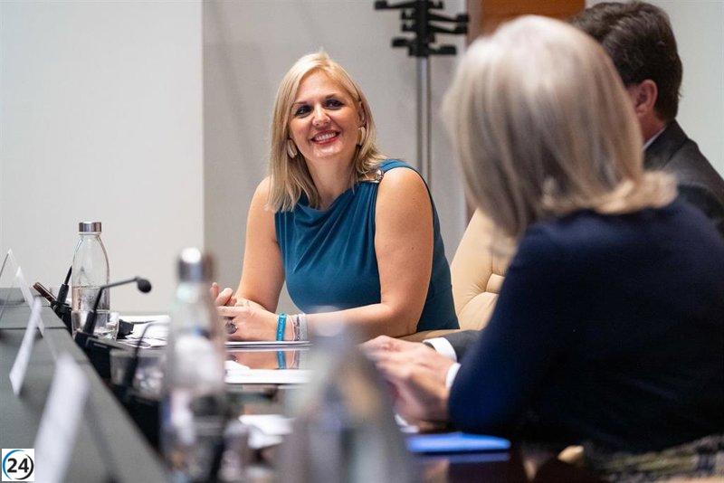 La Junta presentará el Presupuesto 2026 sin propuestas de Vox y considera inviables algunas del PSOE.