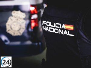 Descubren el cadáver de una mujer en la piscina de su casa en Badajoz.
