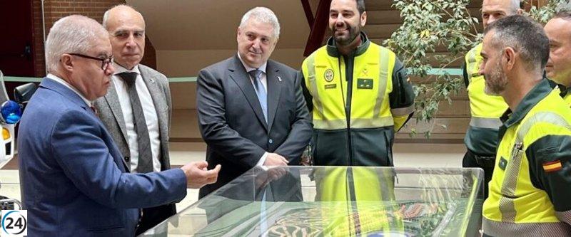 Rector de la UEx se reúne con la Escuela de Tráfico de la Guardia Civil en Mérida para fomentar la cooperación.