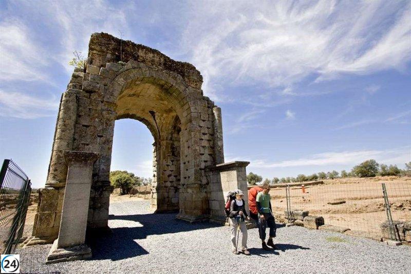Los centros de interpretación del Camino de Santiago en Extremadura inician actividades este lunes.