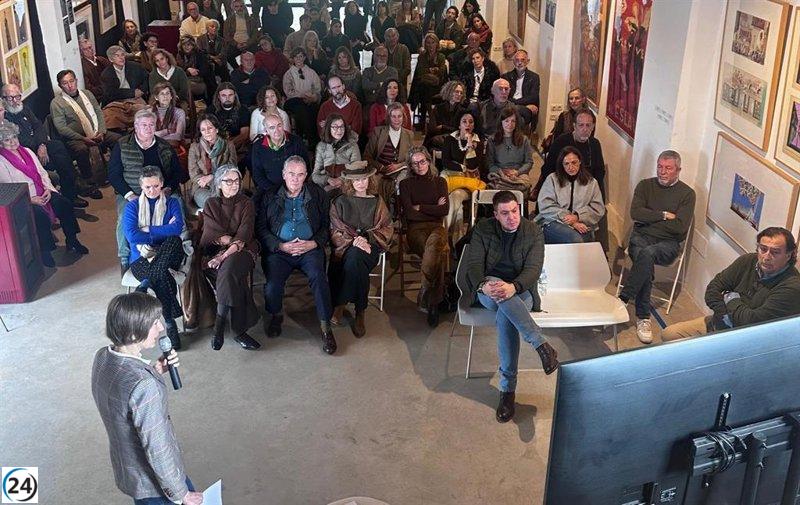 Exposición en Villanueva de la Vera destaca el ingenio y la crítica de Luis Escobar.