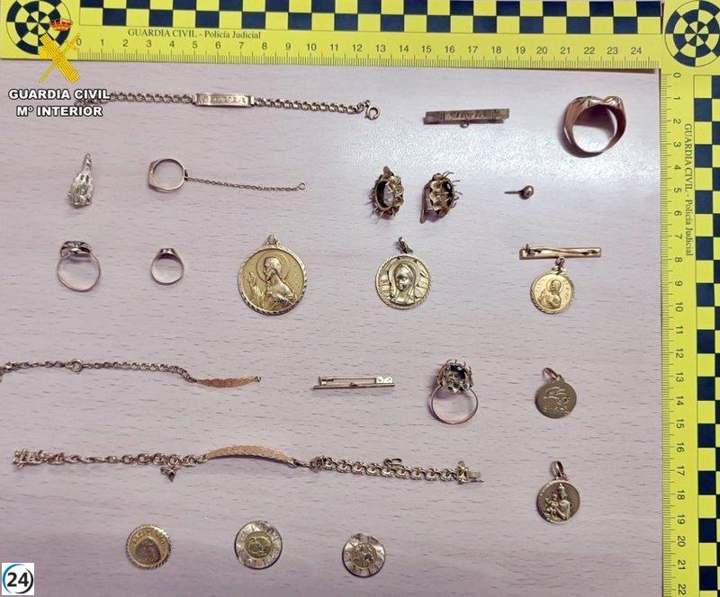 Capturan al sospechoso de un hurto de joyas en Fuentes de León.