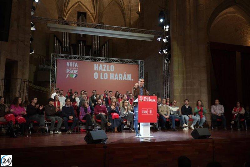Sánchez llama a votar el 21D por el avance en Extremadura, descartando la opción de retroceso.