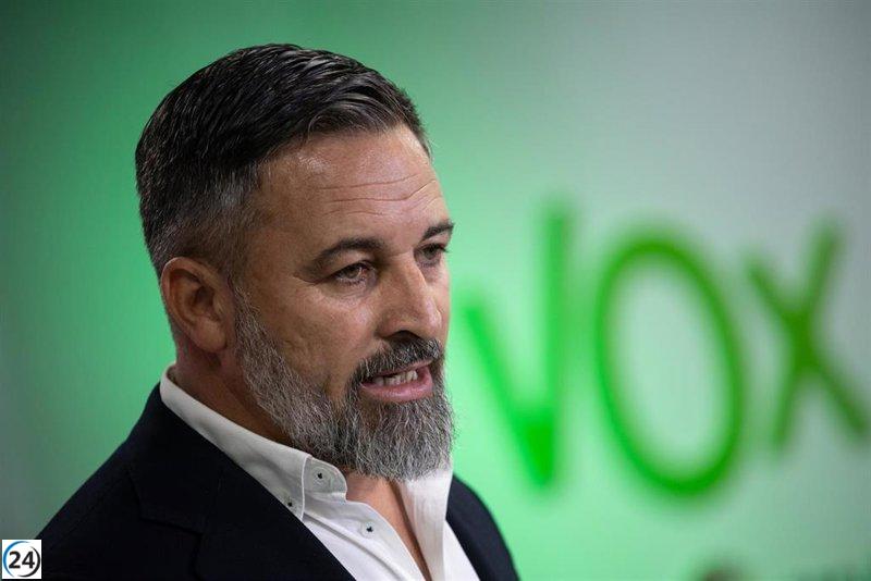 Abascal plantea a Guardiola la posibilidad de que Vox se sume al Gobierno de Extremadura.